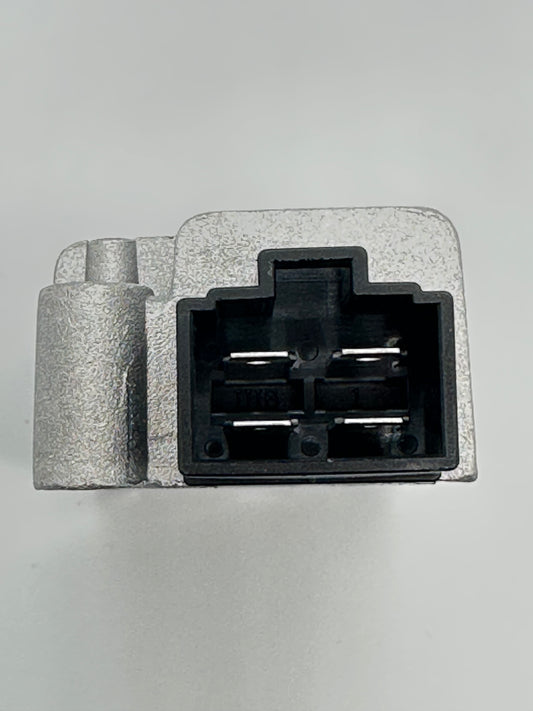 Regler / Gleichrichter für Yamaha YZF-R 125 / WR / MT / Beta 125 RR / Fantic / Husqvarna 125 / Rieju 125 ab Bj. 08-19